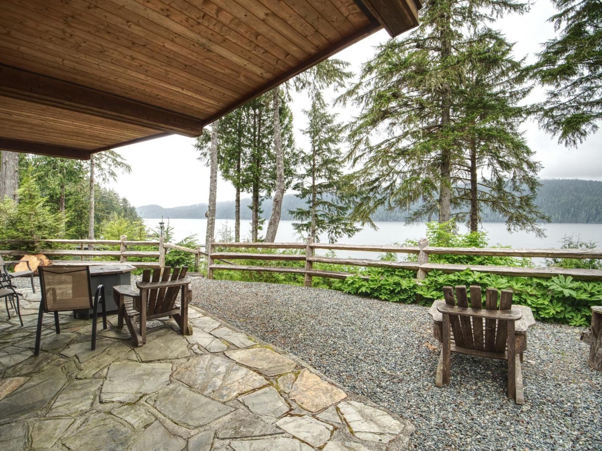 Handsome Dan'S Vacation Cottage Rentals Port Renfrew Exteriör bild